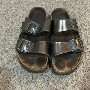 Birkenstock pewter metallic Arizona strappy sandals sz 38 US 7-7.5